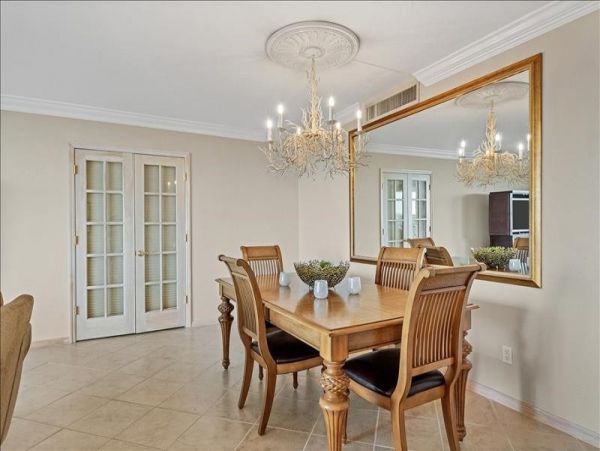 Siesta Key Gulf Front Two Bedroom Vacation Condo