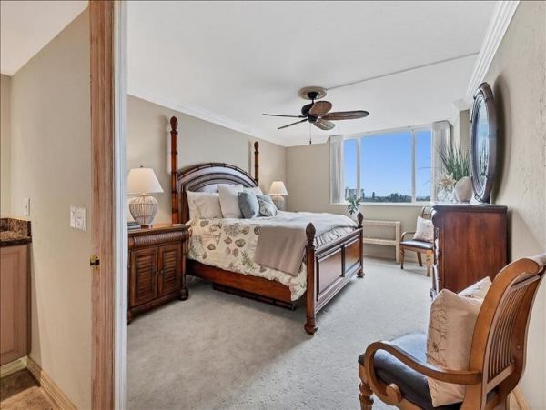 Siesta Key Gulf Front Two Bedroom Vacation Condo