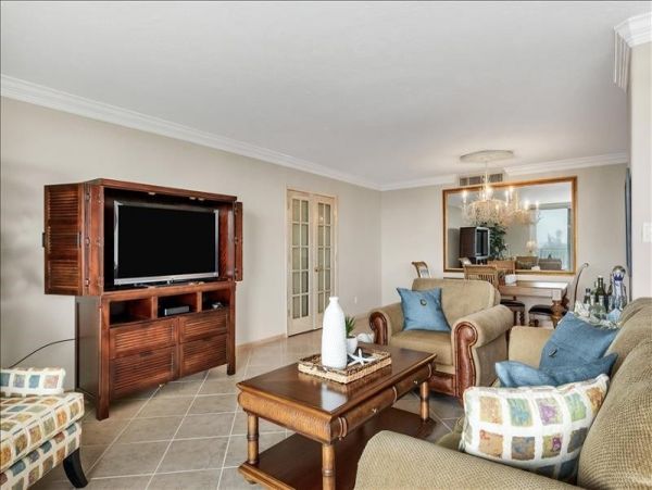 Siesta Key Gulf Front Two Bedroom Vacation Condo