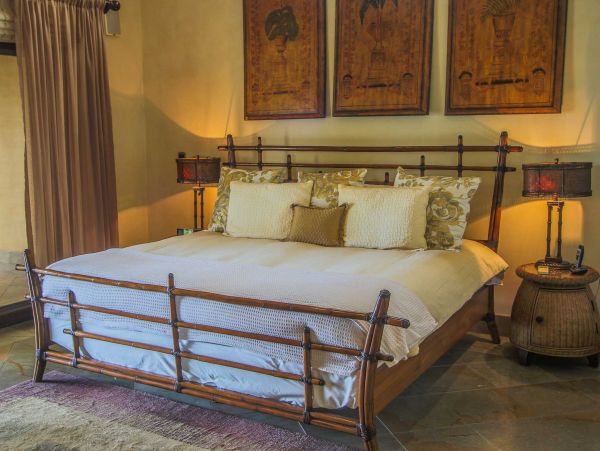Luxury Vacation Villa with 6 Bedrooms in Playa Flamingo