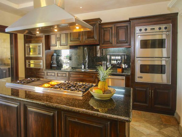 Luxury Vacation Villa with 6 Bedrooms in Playa Flamingo