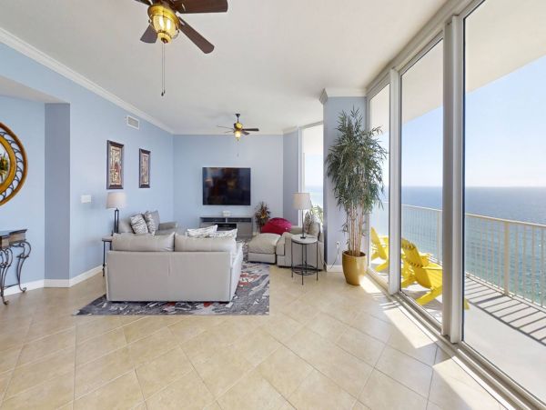Full Ocean View from this 5 Bedroom Master Suite