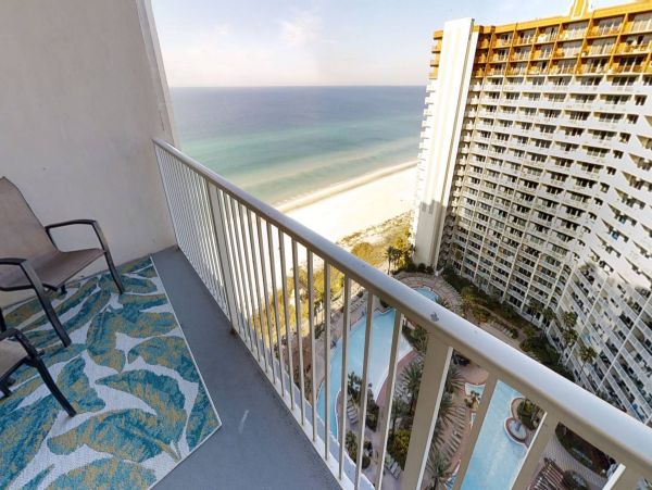 Panama City Vacation Condo with 3 Bedroom & Stunning Views