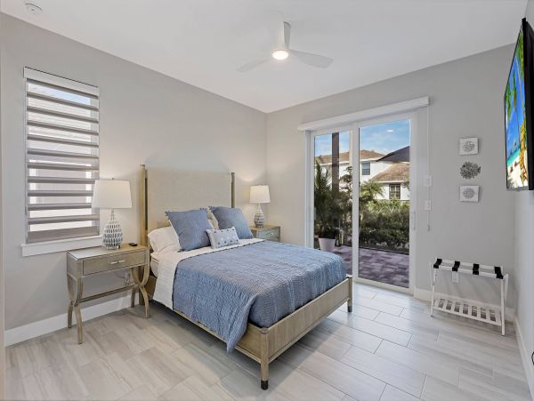 Gorgeous Marco Island 4 Bedroom Pool Home