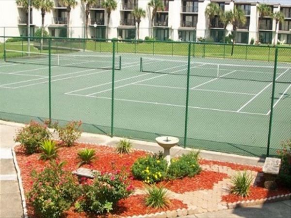 Lovely Beachfront 2 Bedroom Vacation Condo in Panama City