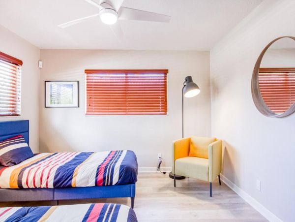 Pompano Beach Vacation Home Two Bedroom Walk to Beach