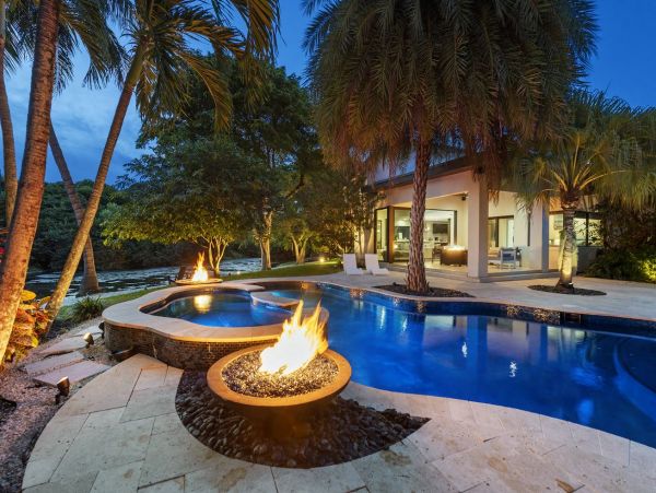 Luxury Rental in Fort Lauderdale Sleeps 11