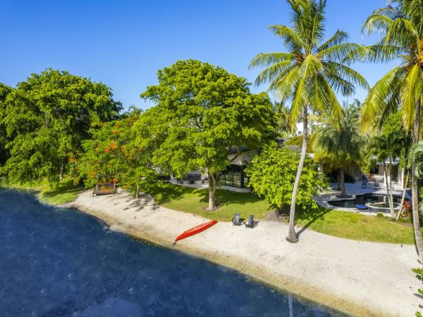 Luxury Rental in Fort Lauderdale Sleeps 11
