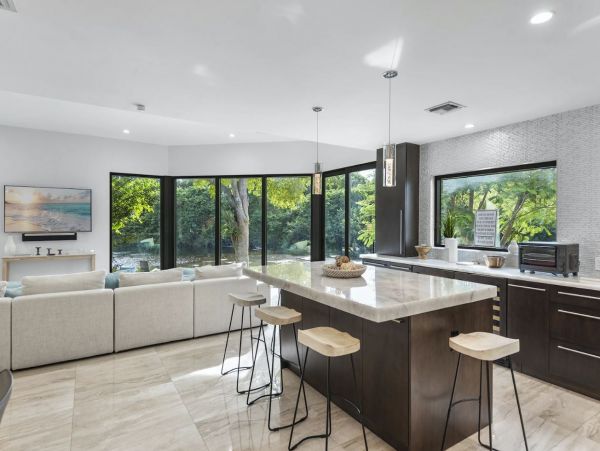 Luxury Rental in Fort Lauderdale Sleeps 11