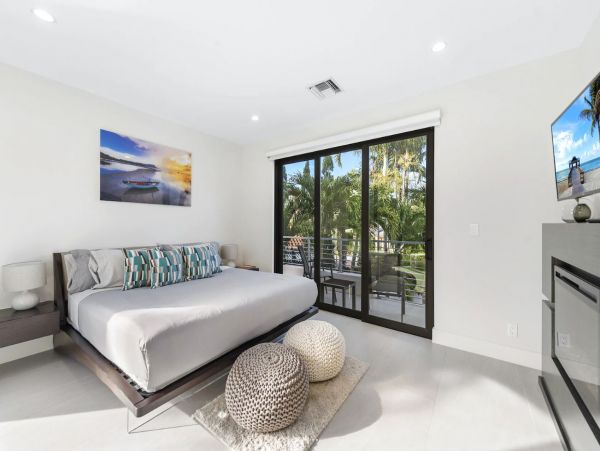 Luxury Rental in Fort Lauderdale Sleeps 11
