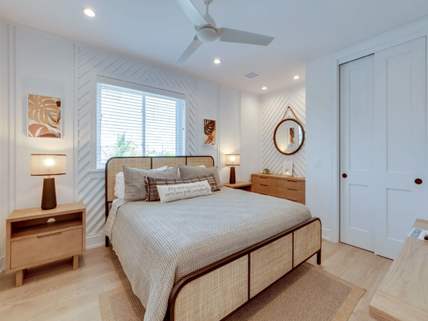 Ultimate Luxurious Retreat by the Beach with Stunning Views and Deluxe Amenities