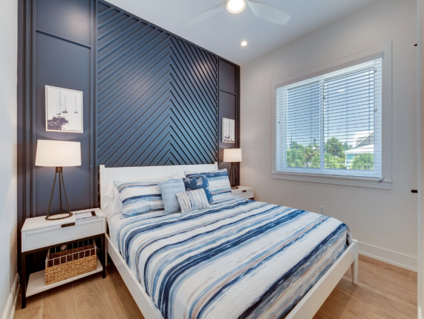 Ultimate Luxurious Retreat by the Beach with Stunning Views and Deluxe Amenities