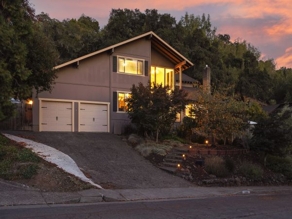 Luxurious Vacation Rental on Santa Rosa, California