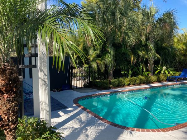 Charming Vacation Getaway with 3 Bedrooms in Sarasota
