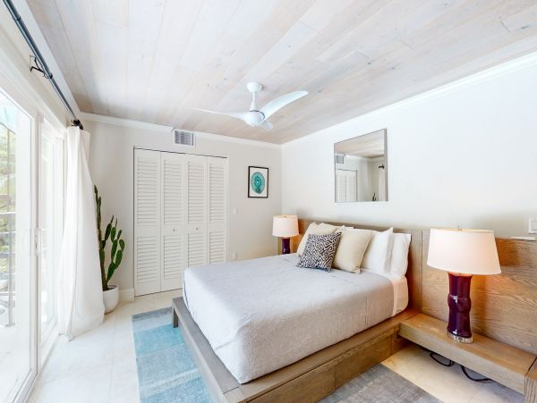 Charming Vacation Getaway with 3 Bedrooms in Sarasota