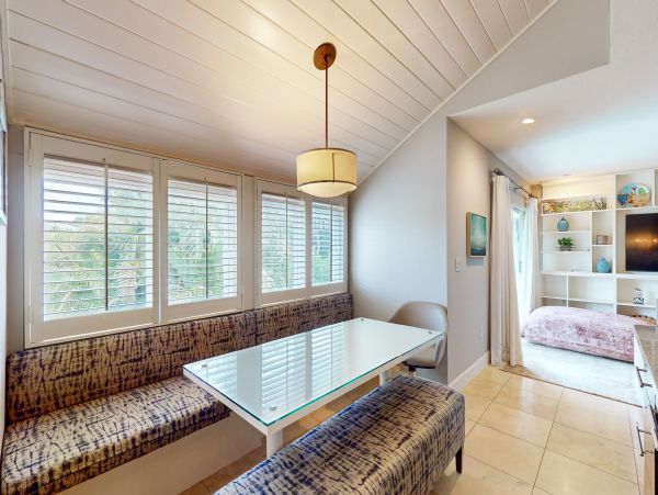 Charming Vacation Getaway with 3 Bedrooms in Sarasota