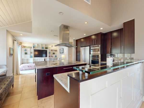 Charming Vacation Getaway with 3 Bedrooms in Sarasota