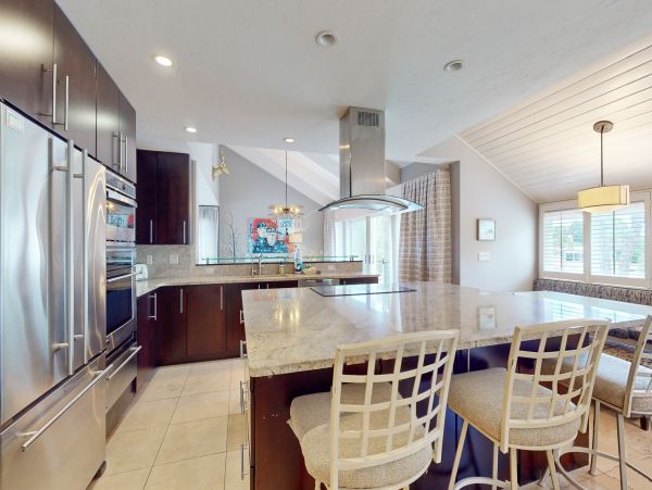 Charming Vacation Getaway with 3 Bedrooms in Sarasota