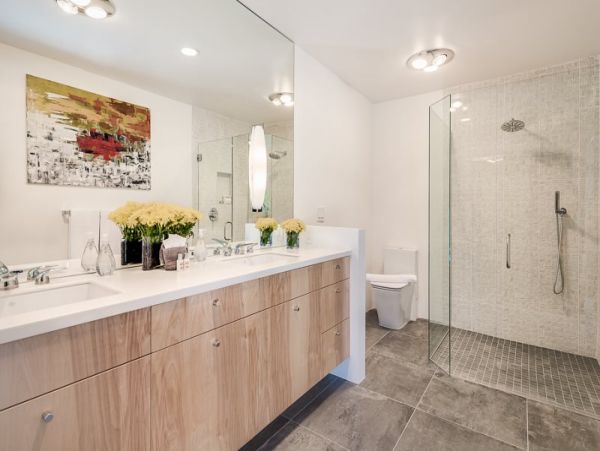 Mountain View, Pool & Tennis Court Three Bedroom Palm Springs Home