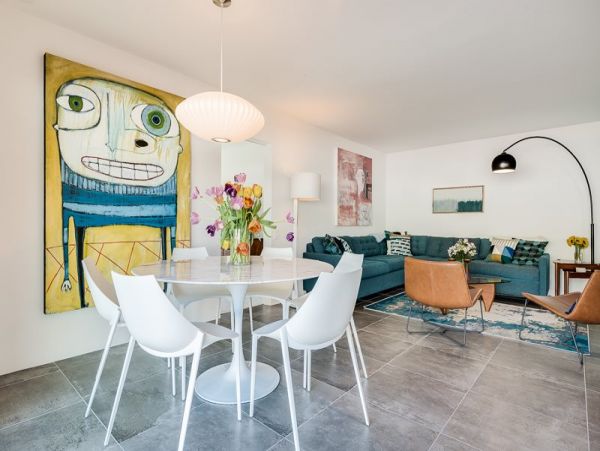 Mountain View, Pool & Tennis Court Three Bedroom Palm Springs Home