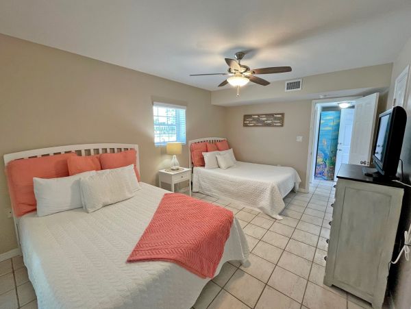 Vacation Pool Home in Pensacola Beach Steps from Beach