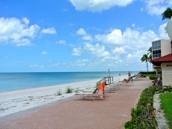 Bonita Beach Vacation Condo Two Bedroom Gulf Views
