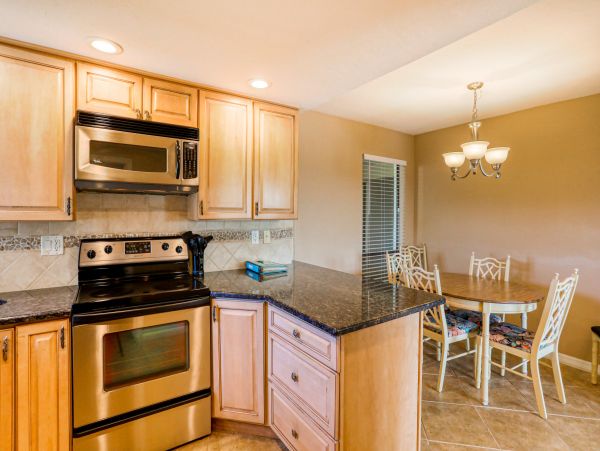 Siesta Key Vacation Condo One Bedroom Sleeps Six Guests