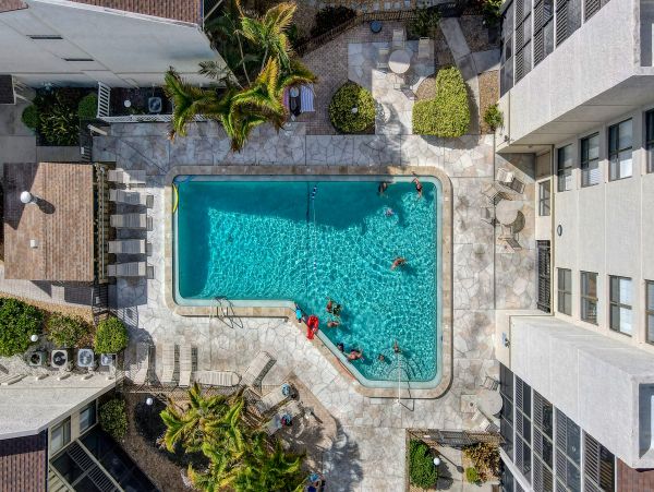 Siesta Key Vacation Condo One Bedroom Sleeps Six Guests