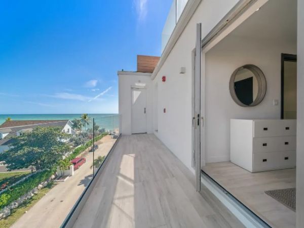 Bahamas Vacation Penthouse Three Bedroom Ocean Views