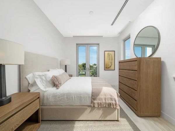 Bahamas Vacation Penthouse Three Bedroom Ocean Views