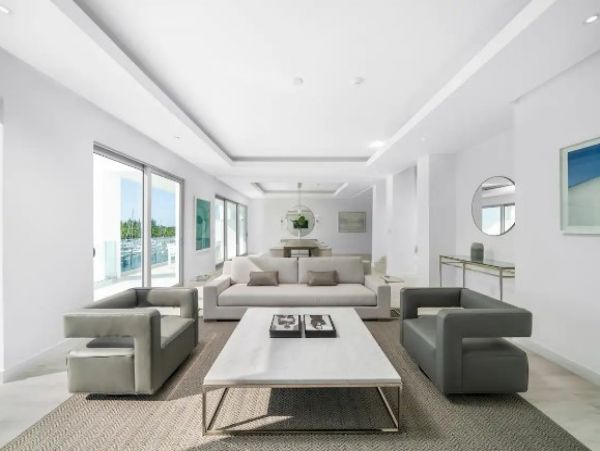 Bahamas Vacation Penthouse Three Bedroom Ocean Views