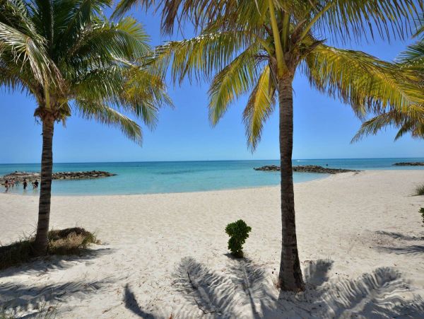 Bahamas Vacation Penthouse Three Bedroom Ocean Views