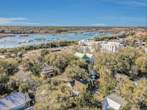 Charm 5 Bedroom Vacation Home in St. Augustine