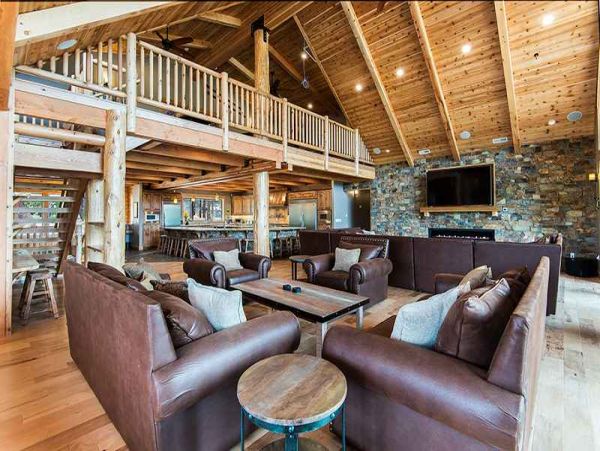 Luxury 14 Bedroom Rental with Amazing Amenities