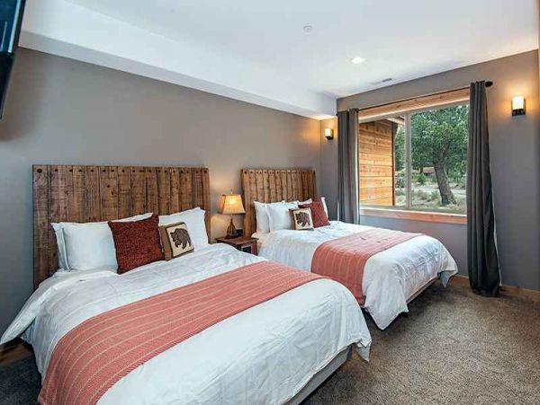Luxury 14 Bedroom Rental with Amazing Amenities