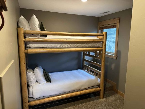 Luxury 14 Bedroom Rental with Amazing Amenities