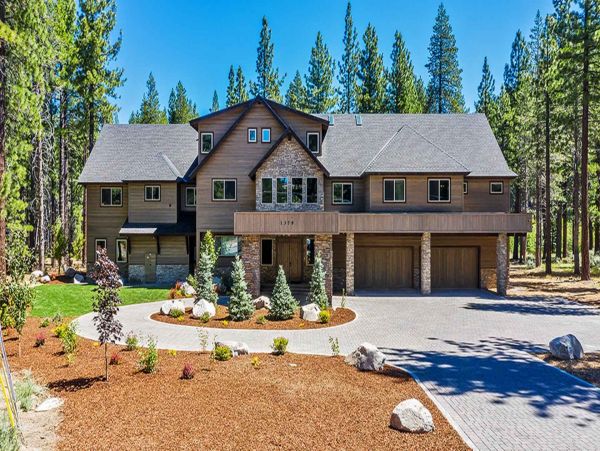 Stunning Estate in South Lake Tahoe