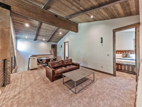 Stunning Estate in South Lake Tahoe