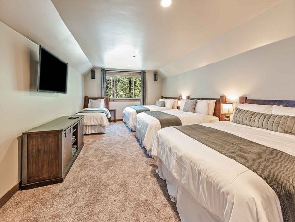Stunning Estate in South Lake Tahoe