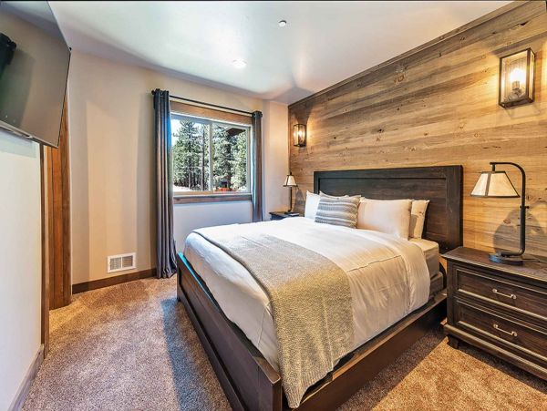 Stunning Estate in South Lake Tahoe