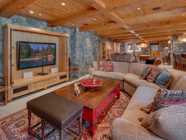 Lake Tahoe North Shore Home 1052035