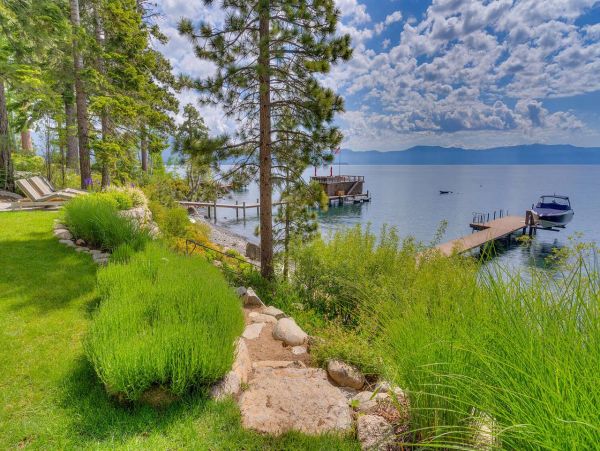 Great Views Lake Tahoe Vacation Home Sleeps 12 Guests