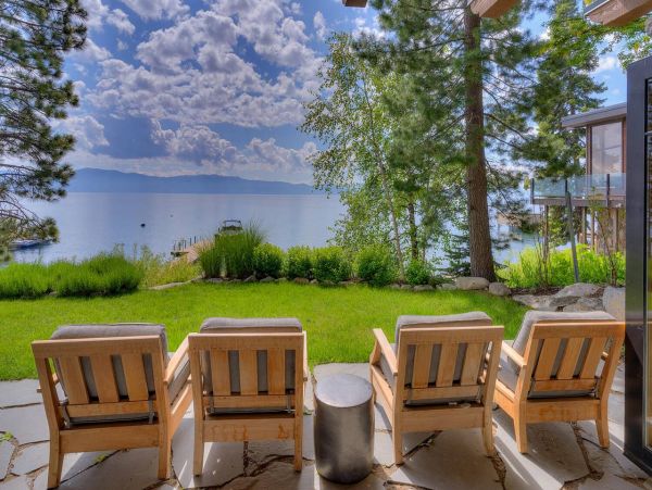 Great Views Lake Tahoe Vacation Home Sleeps 12 Guests