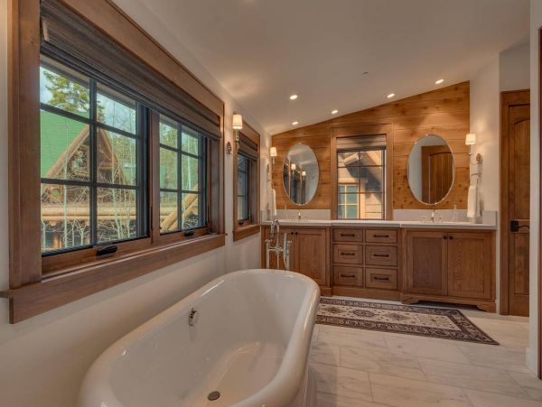 Great Views Lake Tahoe Vacation Home Sleeps 12 Guests
