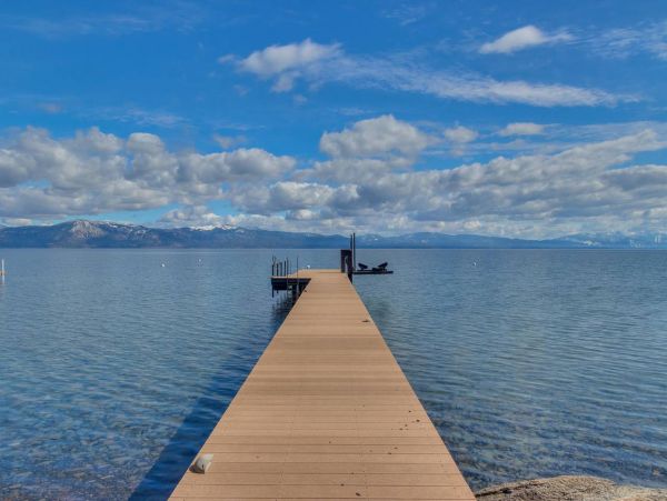 Great Views Lake Tahoe Vacation Home Sleeps 12 Guests