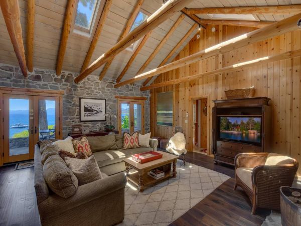 Lake Tahoe North Shore Home 1052065