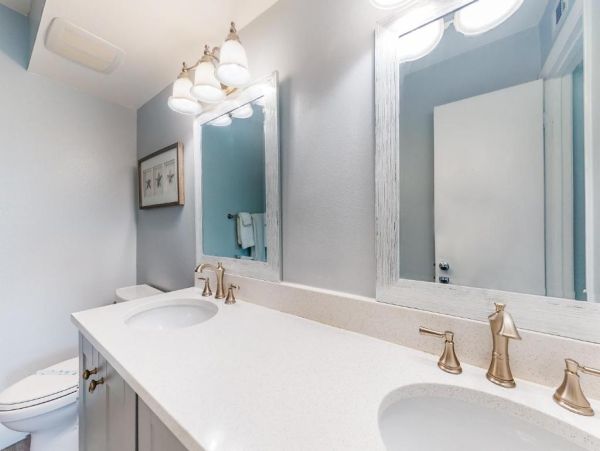 St. Pete Beach Vacation Rental Bayfront Condo with Pool & Balcony Views