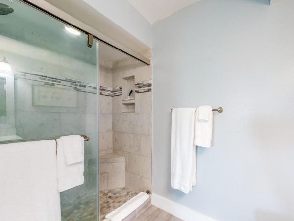 St. Pete Beach Vacation Rental Bayfront Condo with Pool & Balcony Views