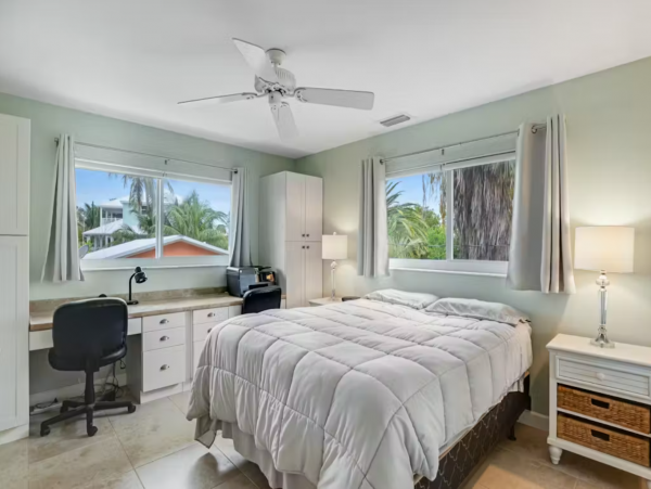 Sombrero Beach Vacation Home with 2 Bedroom, Private Pool