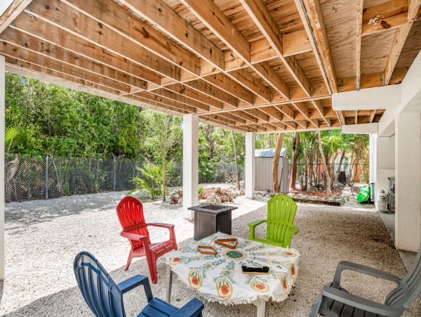 Peaceful Marathon Vacation Home